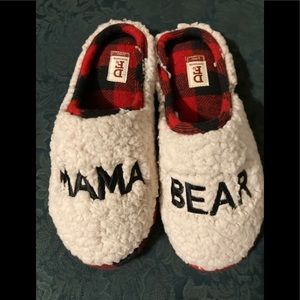 NEW Dearfoam“Mama Bear” slippers. Rubber soles. 7